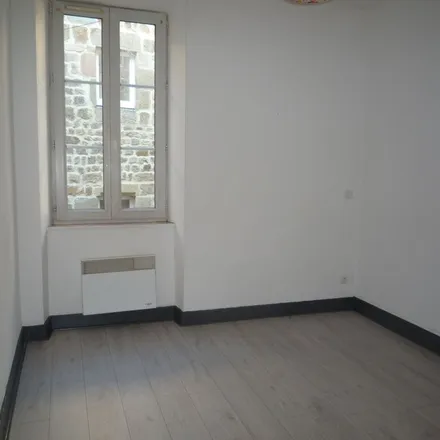 Rent this 3 bed apartment on Les Ribes in 155 Chemin des Cotes de Chavagnac, 07320 Saint-Agrève