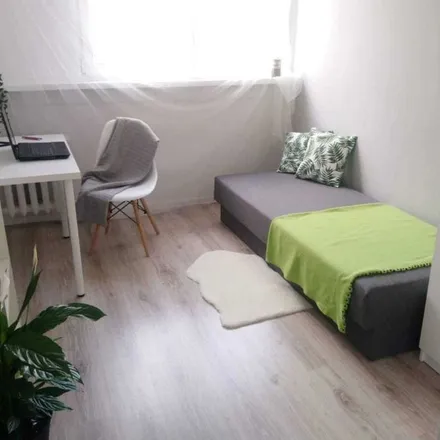 Rent this 3 bed apartment on Kamienica Pod Złotym Orłem in Rynek, 50-106 Wrocław