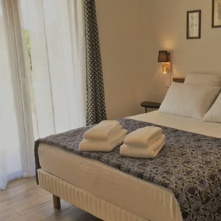 Rent this 1 bed house on Le Plan de la Tour in Boulevard du Maréchal Gallieni, 83120 Le Plan-de-la-Tour