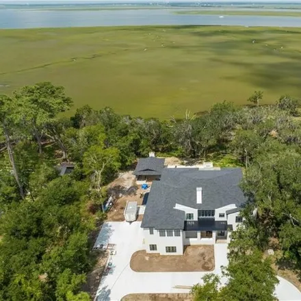 Image 1 - 858 Point Lane, Saint Simons, GA 31522, USA - House for sale