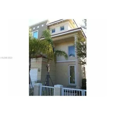 Rent this 2 bed house on Old Dixie Highway in Fort Lauderdale, FL 33305