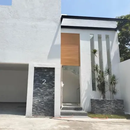 Buy this 4 bed house on Autopista Federal 95D in Quintana Roo, 62070 Cuernavaca