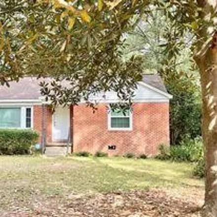 Buy this 2 bed house on 743 Garden Drive in Laurel, MS 39440