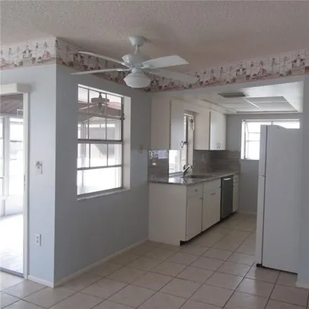 Image 9 - 4247 Oakhurst Boulevard, Sarasota County, FL 34233, USA - House for rent