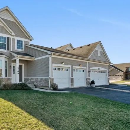 Buy this 3 bed house on 25441 Cove Court in Plainfield, IL 60544
