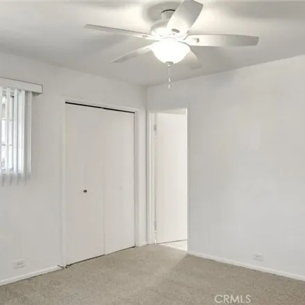 Image 6 - 11534 Collett Avenue, Los Angeles, CA 91344, USA - House for rent