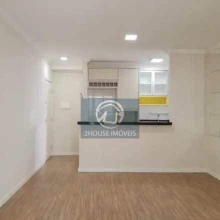 Buy this 3 bed apartment on Gauchão Churrascaria e Pizzaria in Rua do Retiro 2235, Anhangabaú