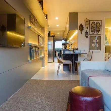 Buy this 2 bed apartment on ENSINE Faculdades in Avenida Nossa Senhora dos Navegantes, Tambaú