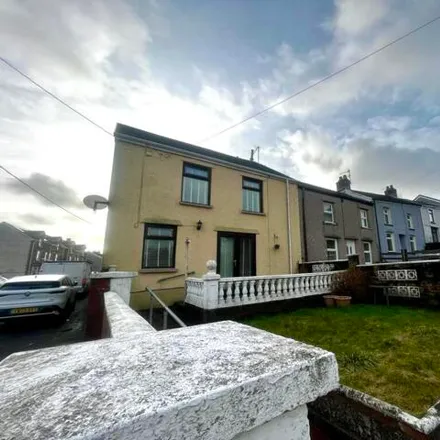 Buy this 3 bed townhouse on Aelybryn Street in Fochriw, CF81 9JT