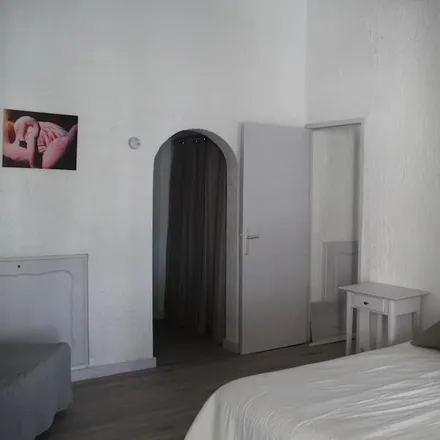 Rent this 2 bed house on 13460 Saintes-Maries-de-la-Mer