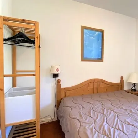 Rent this 2 bed house on La Joue du Loup in 05250 Le Dévoluy, France