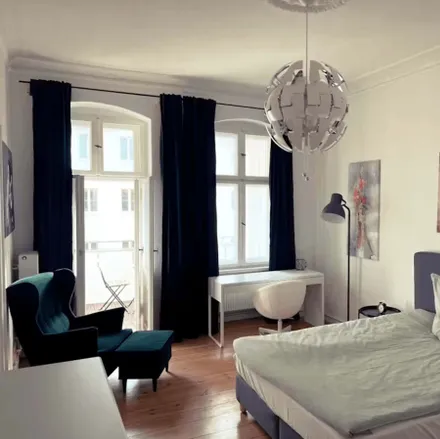 Rent this 3 bed room on Müggelstraße 9 in 10247 Berlin, Germany