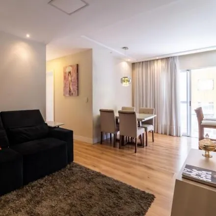 Rent this 2 bed apartment on Alameda Júlia da Costa 2102 in Bigorrilho, Curitiba - PR
