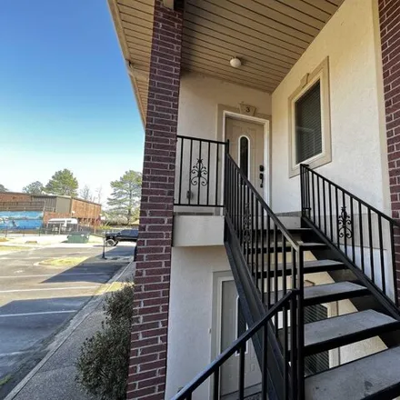 Image 2 - 1169 Airport Road, Hot Springs, AR 71913, USA - Condo for sale