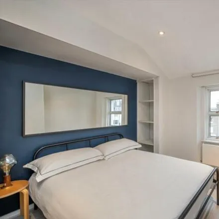 Image 6 - 45 Regent's Park Road, Primrose Hill, London, NW1 7SY, United Kingdom - Apartment for sale