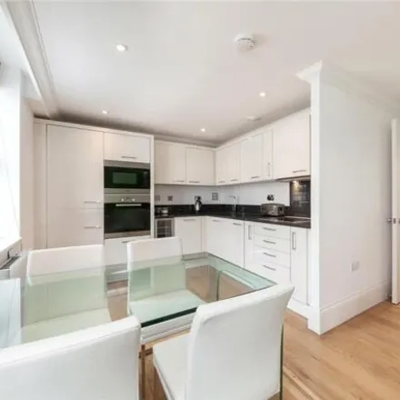 Rent this 2 bed room on Bloomsbury Terrace in 25-35 Huntley Street, London