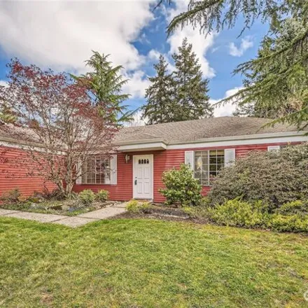 Buy this 3 bed house on 16620 132nd Place Southeast in Renton, WA 98058