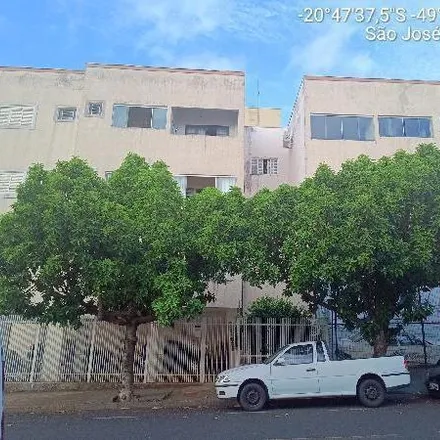 Buy this 3 bed apartment on Avenida Doutor Alberto Andaló in Vila Santa Cruz, São José do Rio Preto - SP