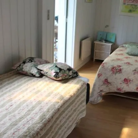 Rent this 2 bed house on 6300 Gråsten