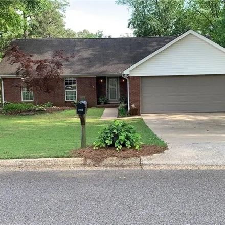 Buy this 3 bed house on 1429 Bariwood Drive in Heritage Hills, Tuscaloosa