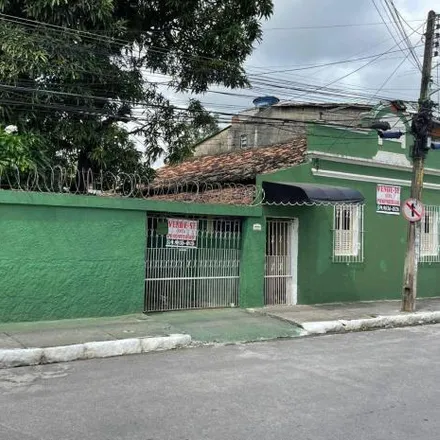 Buy this 3 bed house on Igreja de São Miguel Arcanjo in Rua Doutor José Cornélio, Coqueiral