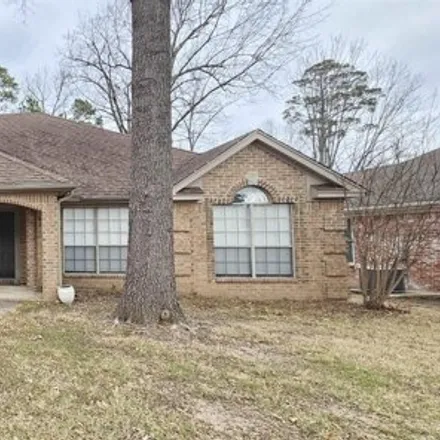 Rent this 4 bed house on Lily Drive in Maumelle, AR 72113
