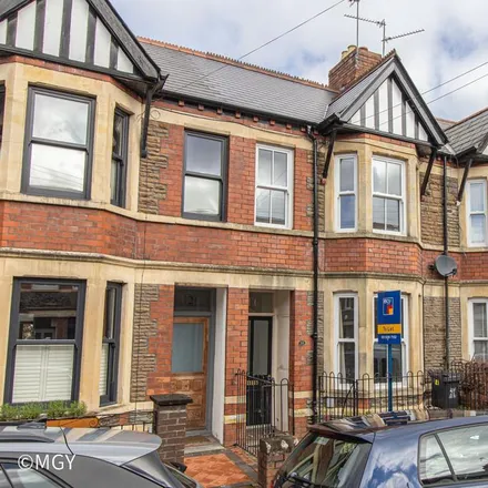 Rent this 2 bed townhouse on Meadow Street in Cardiff, CF11 9PY