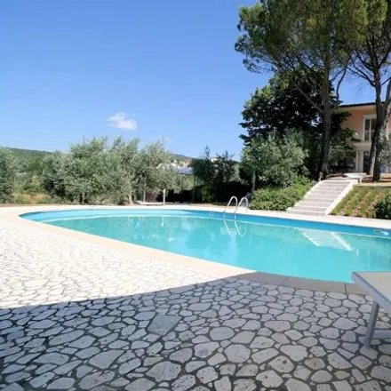 Buy this 3 bed house on Via Caliano in 52010 San Martino Soprarno AR, Italy