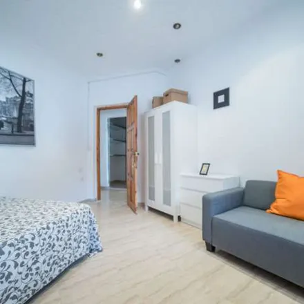 Image 5 - Carrer de Molinell, 12, 46010 Valencia, Spain - Apartment for rent