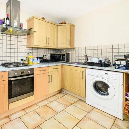 Image 4 - Thomson, High Street, Poole, BH15 1AN, United Kingdom - Apartment for sale