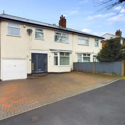 Buy this 4 bed duplex on 5 Worcester Gardens in Arnold, NG5 4HX