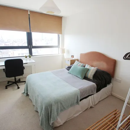 Image 4 - 55 Degrees North, Pilgrim Street, Newcastle upon Tyne, NE1 6BF, United Kingdom - Apartment for rent