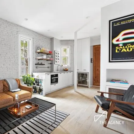 Image 1 - 345 West 21st Street, New York, NY 10011, USA - Apartment for sale