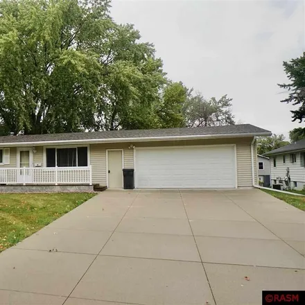 Buy this 3 bed house on 212 Pleasant Street in Cleveland, Le Sueur County