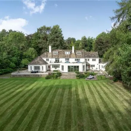 Buy this 6 bed house on Willow Lodge in Castle Hill, Prestbury