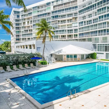 Buy this 3 bed condo on 350 Grapetree Drive in Key Biscayne, Miami-Dade County