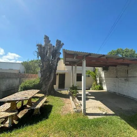 Buy this 2 bed house on Conscripto Bernardi 1854 in Adrogué, Argentina