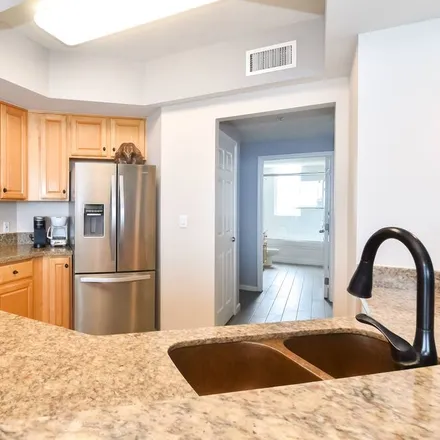 Rent this 3 bed condo on Destin