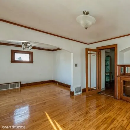 Buy this 5 bed house on 4340 North 15th Street in Milwaukee, WI 53209