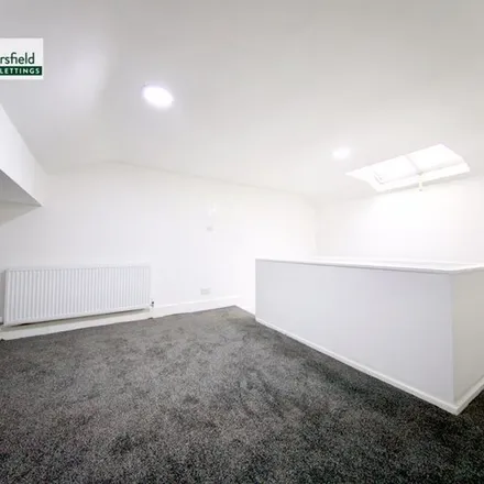 Image 6 - 56 Wakefield Road, Brighouse, HD6 1QL, United Kingdom - Apartment for rent