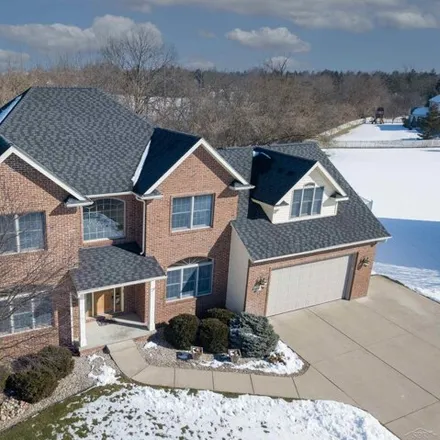 Buy this 5 bed house on 4498 Eagle Ridge Court in Saginaw Charter Township, MI 48603