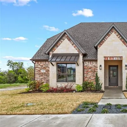 Buy this 3 bed house on Ethan Circle in Midlothian, TX 76065