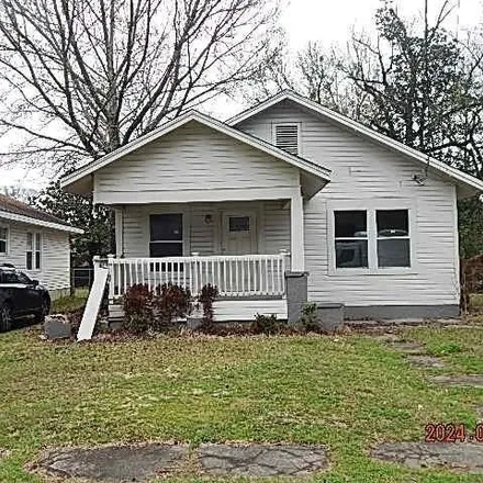 Buy this 3 bed house on 661 Cherokee Street in Mertz, Mobile