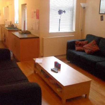 Image 1 - 23 Croydon Road, Selly Oak, B29 7BP, United Kingdom - Room for rent