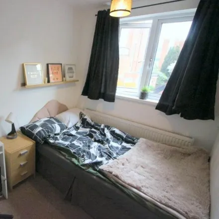 Image 5 - Hyperion House, 35 Arbery Road, Hackney, E3 5TH, United Kingdom - Apartment for rent