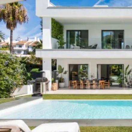 Buy this 5 bed house on Puente Málaga in Avenida de Nabeul, 29601 Marbella