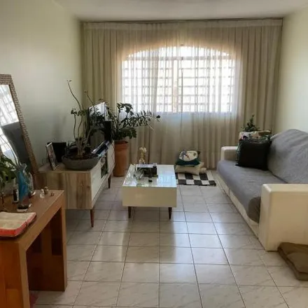 Buy this 3 bed house on Rua das Orquideis in Jardim Botânico - Federal District, 71680-362