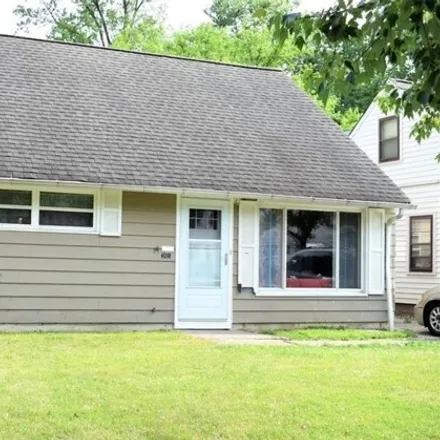Buy this 3 bed house on 3783 Wetzel Avenue in Cleveland, OH 44109
