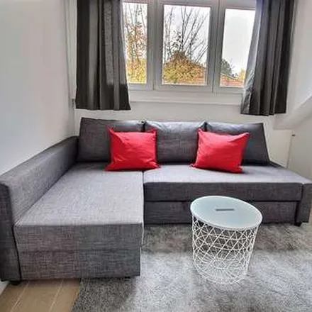 Rent this 2 bed apartment on Avenue de l'Atlantique - Atlantische Oceaanlaan 91 in 1150 Woluwe-Saint-Pierre - Sint-Pieters-Woluwe, Belgium