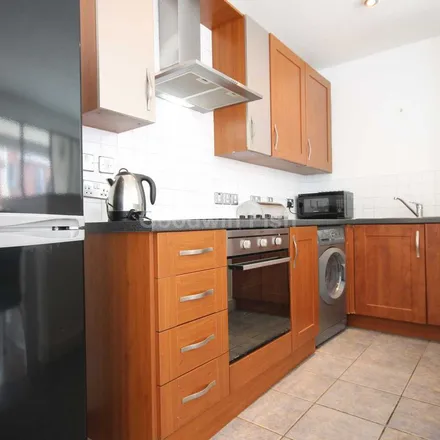 Image 2 - Sillavan Way, Salford, M3 6GA, United Kingdom - Apartment for rent